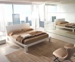 Camara da letto in stile moderno