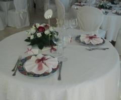 Dettagli in rosso passione - Sposa Mediterranea by A&C