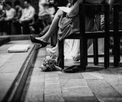 NLL Matrimoni - Foto dettaglio sposi all'altare