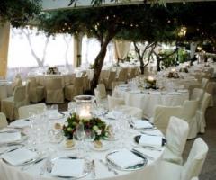 Tavoli per il buffet di matrimonio