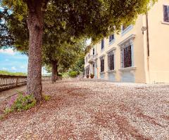 Villa Monteverdi - www.lecirquefirenze.com