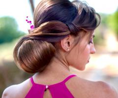 I Cagnetti parrucchieri - Fiocco laterale con elegante chignon