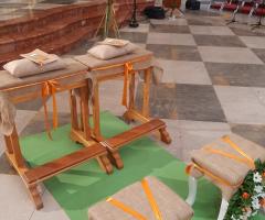 Arianna Wedding consultant - Nozze Tema Shabby - allestimento chiesa