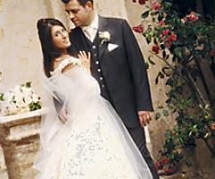 Foto degli sposi felici