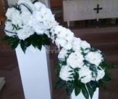 Wedding & Events by Renata Travel - Addobbi floreali in chiesa