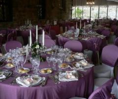 Mise en place lilla per il matrimonio