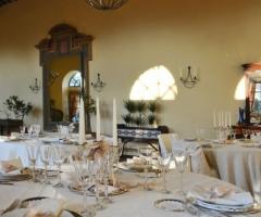 Dettagli chic per la mise en place delle nozze