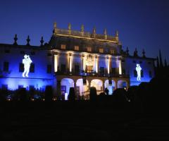 Illuminazione serale della villa