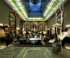 Lobby dell'albergo per ricevimenti di matrimonio