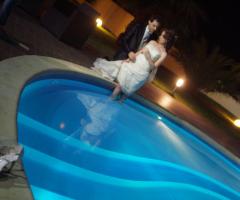 Bagno in piscina - Antonino Viola