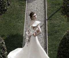 Abito da sposa ampio sullo strascico con dettagli floreali - Collezione Spose da Red Carpet - Sposa Romantica