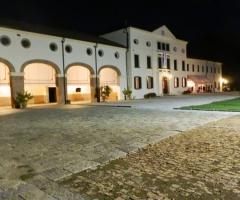 La Villa di notte - Villa Valcorba