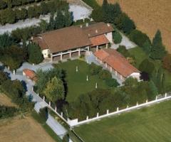 Veduta di Corte Piovanelli dall'alto