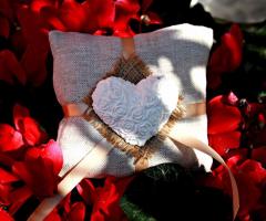 Il sogno di Noemi - Cuscino in lino naturale con inserto in iuta e gesso profumato