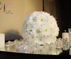 Le Nozze Inn - Fiori e cristalli per l'allestimento dei tavoli del ricevimento