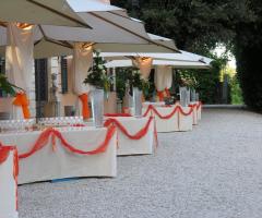 Allestimenti e decorazioni per il banchetto di nozze