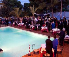Il rinfresco a bordo piscina