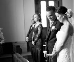 La meraviglia dell'anello al dito - WhiteLoopStudio