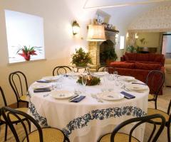 La Sala interna del Casale Tenuta Pantano Borghese