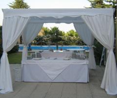 allestimento all'aperto