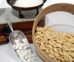 Confetti alle mandorle per le nozze