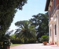 Artemisia Maison - L'ingresso della villa