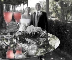 Foto degli sposi durante il cocktail