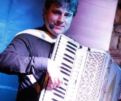 Perfomance alla Fisarmonica