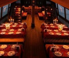 Ricevimento di matrimonio a lume di candela