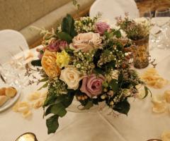 Teneri toni pastello - Centrotavola floreale