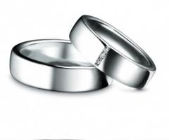 Fedi nuziali in oro bianco con diamantini