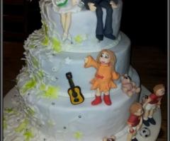 Torta di nozze con sposini cake topper