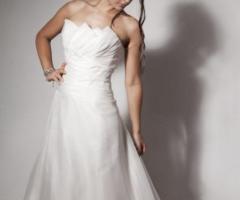 Elaborato corpetto plissé per un abito da sposa unico ed inusuale