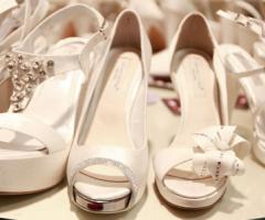 Collezione calzature sposa ad Aci Castello (Catania), di Luciana Cavalli