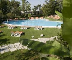 Piscina per ricevimenti di nozze