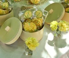 Biscotti decorati per le nozze