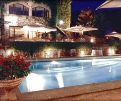 Location di matrimonio con piscina