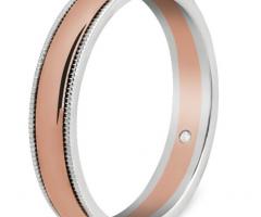Fede nuziale bicolore con diamantino interno