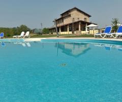 Piscina della location di matrimonio