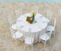 Tavola rotonda allestita da 1000e20 wedding planner