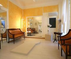 Interno della boutique da sposa a Imperia - Ultimo Boutique