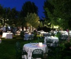 Masseria Protomastro - Allestimento giardino per matrimonio serale