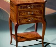 Mobili Intarsiati artistici - Comodino in stile Modello Grecia