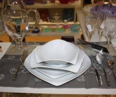 Piatti Rosenthal  'a la carte', Posateria Sambonet e bicchieri Rogaska