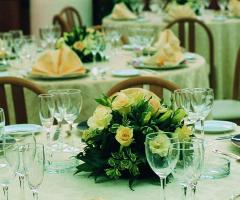 Centrotavola floreali per il ricevimento nuziale