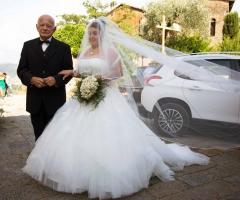 Studio TPH - L'ingresso della sposa in chiesa