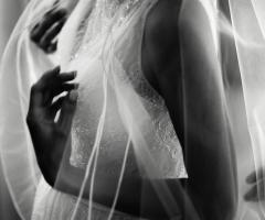 Attimi autentici - L'abito da sposa