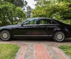 Deluxe International - Auto di classe per il matrimonio