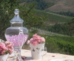 Centrotavola floreali per i tavoli di nozze