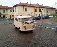 Furgoncino Volkswagen per matrimoni